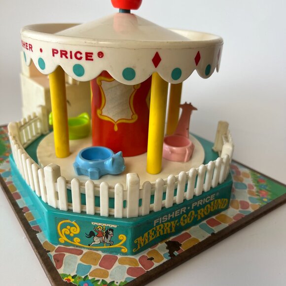 Vintage 1964 Fisher Price Little People Musical Merry Go Round Music Works - Picture 7 of 12